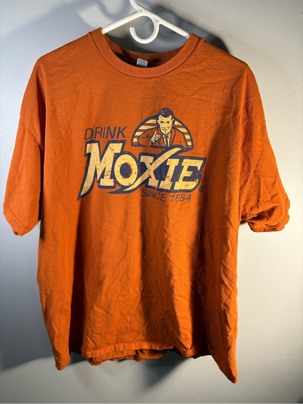 Moxie Graphic Short-Sleeve Tee in Orange